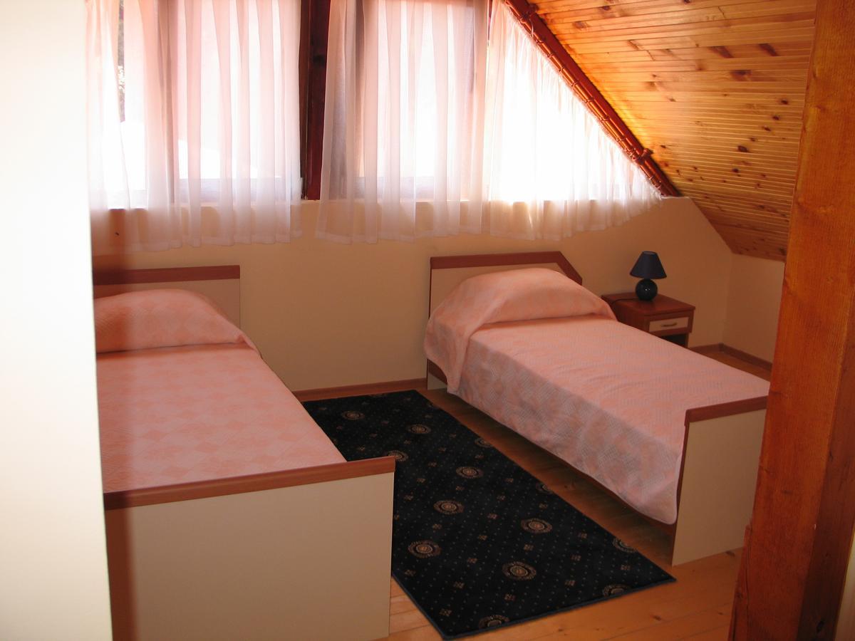 Kovanlika Hotel Razgrad Ngoại thất bức ảnh